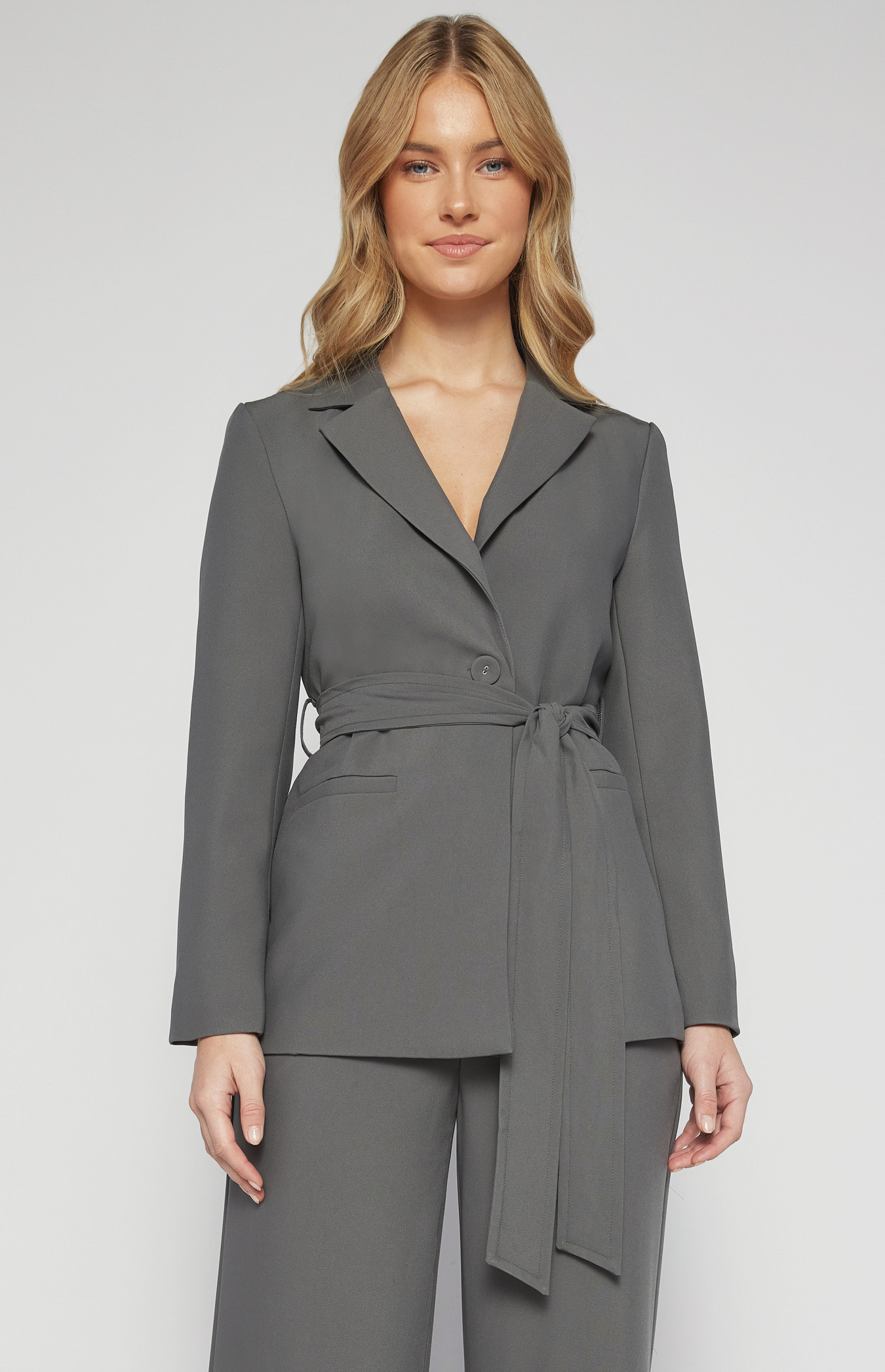 Collared Blazer with Pockets and Tie Belt (SJT394B)