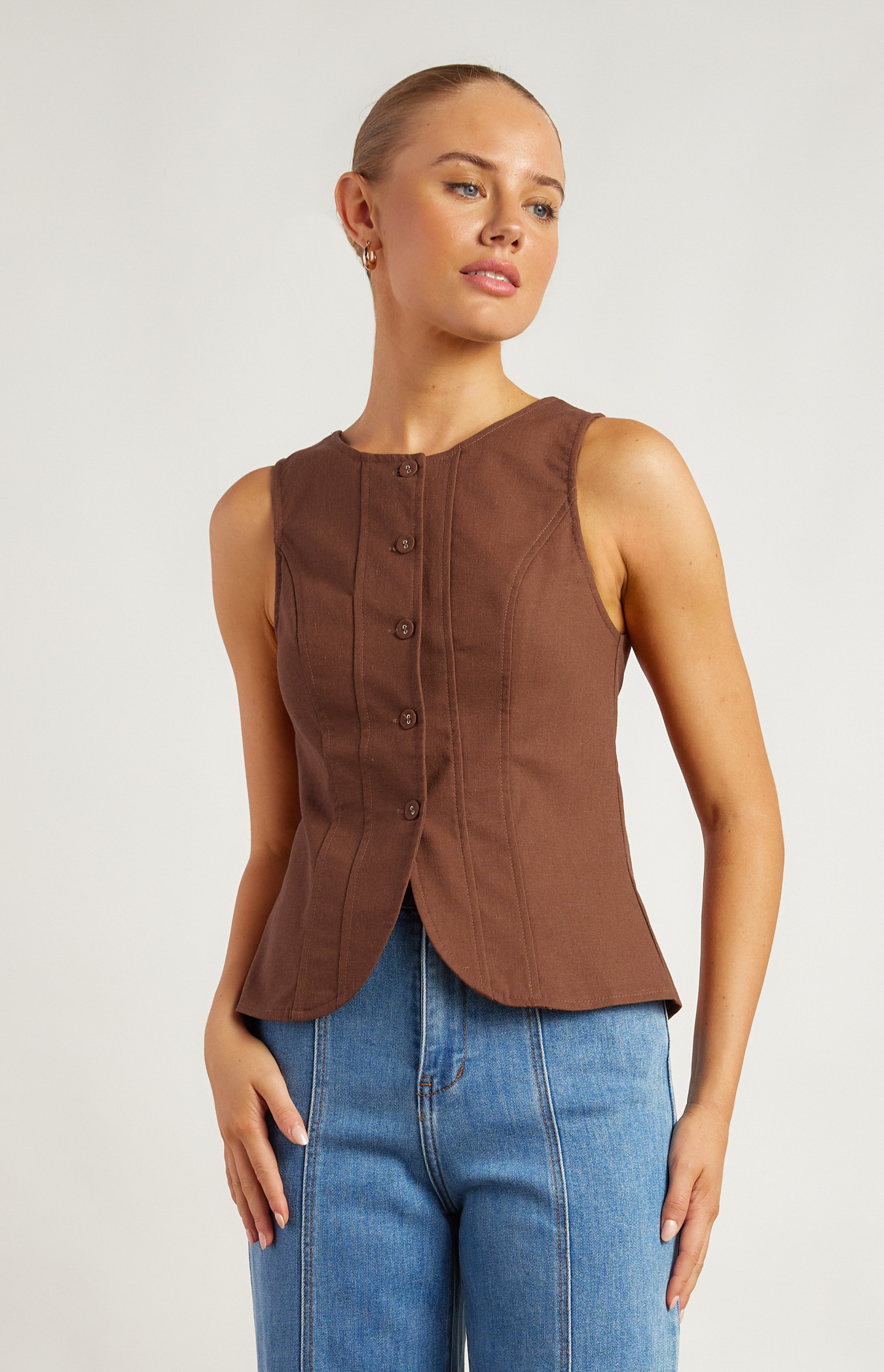 Cotton Linen Button Up Vest Top with Curved Hem (WTO610A)